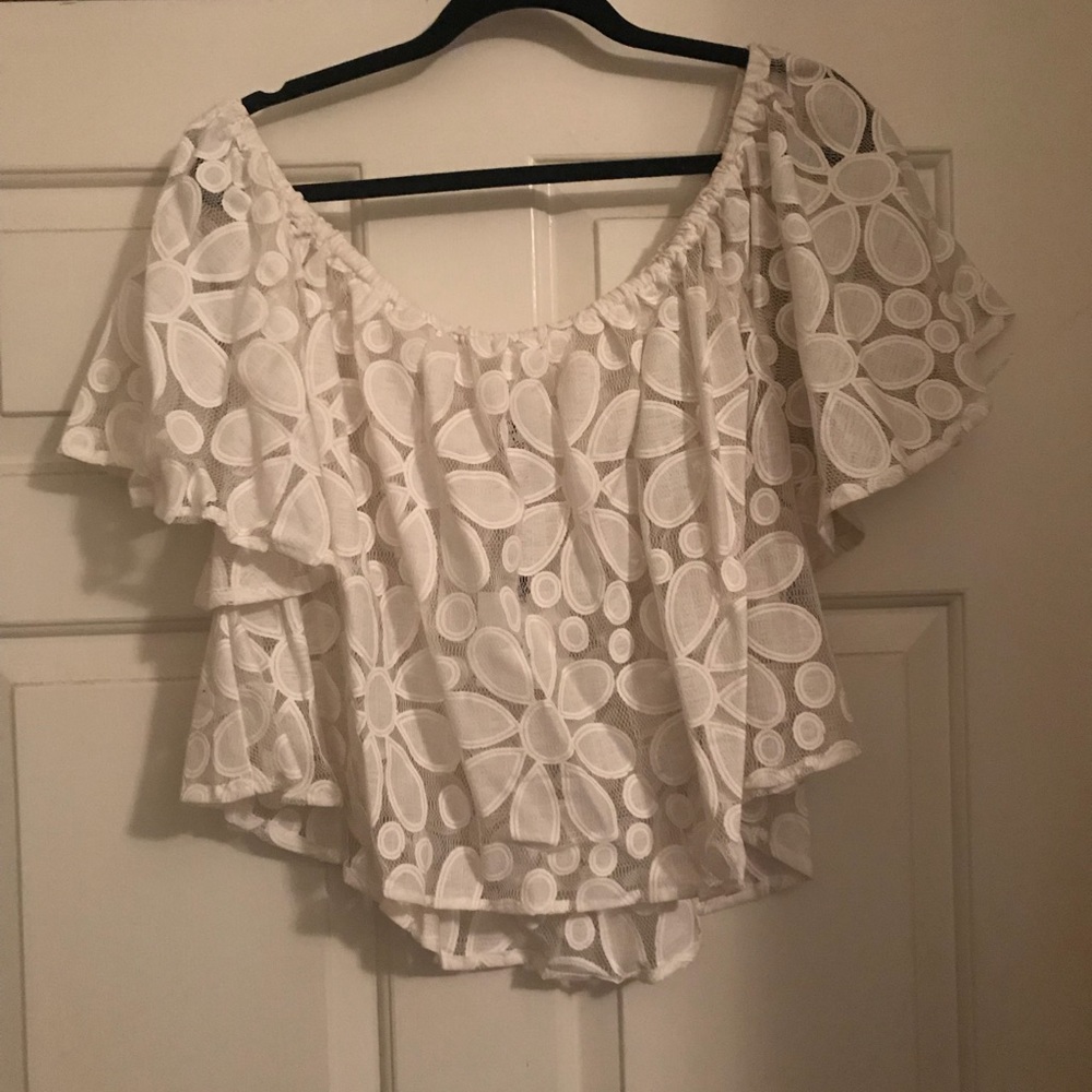NWT sheer off shoulder daisy top